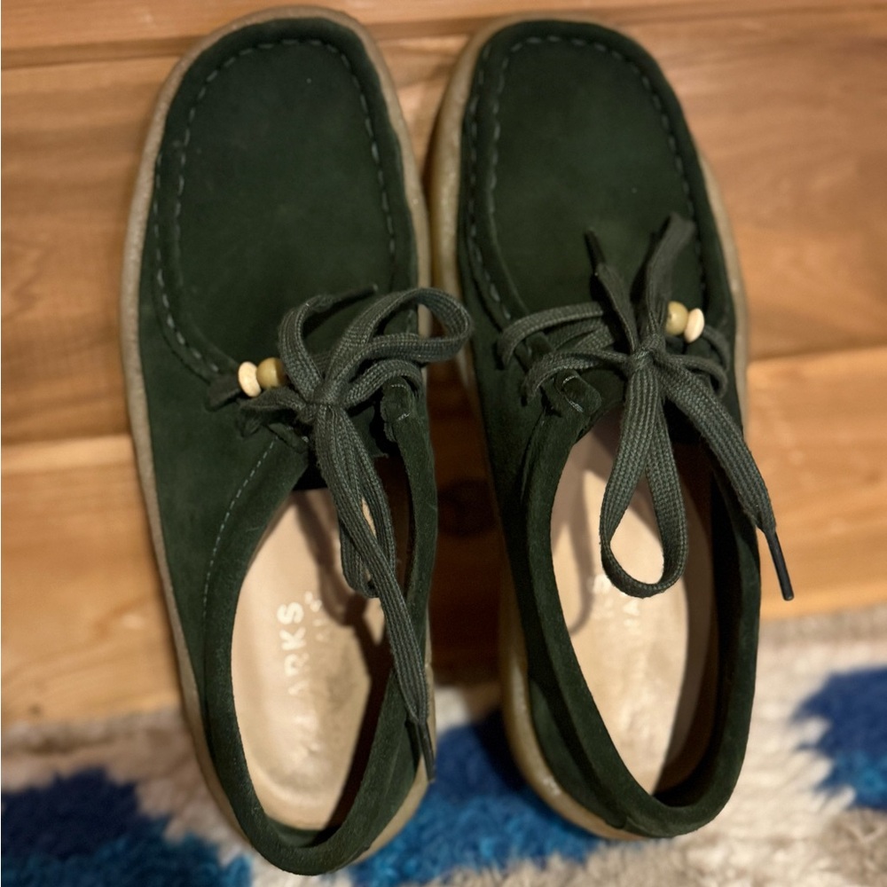 Clark’s Wallabee Cup Dark Green Leather Shoes